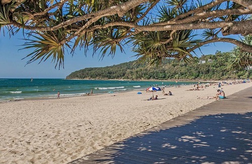 Noosa Heads Apartment | Relaxed Riverfront lifestyle