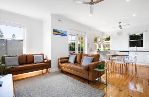 Grange House | Relaxing 3BR Beachside Haven Grange
