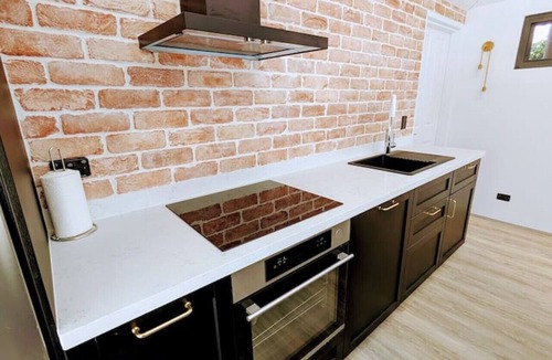 Duncraig Condo | Relaxing Pool House Escape in Duncraig