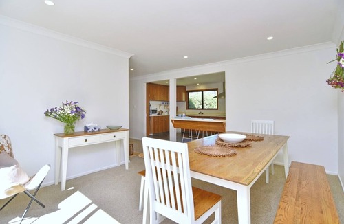 Kaiapoi House | Relaxing Rural Getaway – Near Kaiapoi Lakes, Room to Roam