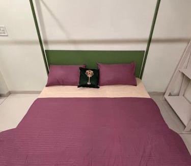 Indore Hostel | ReneeMysa