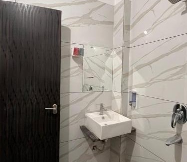 Indore Hostel | ReneeMysa