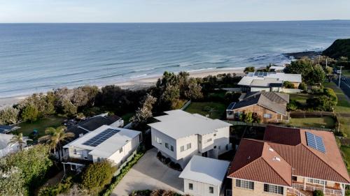 Ulladulla House | Rennies Beach House - Luxe Coastal Stay