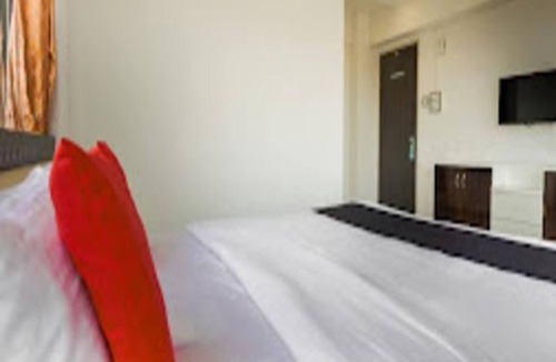 Mahalunge Ingale Hotel | Renuka Executive
