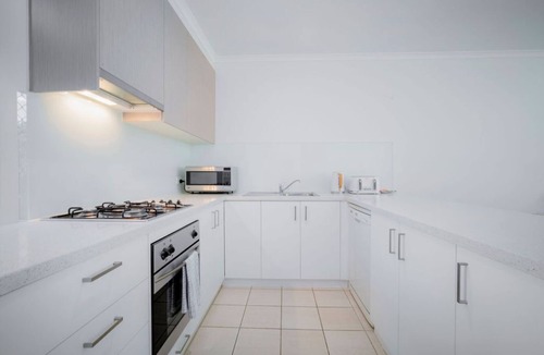 Williamstown House | Resort Living by the Bay