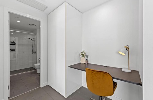 Fortitude Valley Apartment | Resort Style 2BR with Beautiful Pool, Gym and Parking