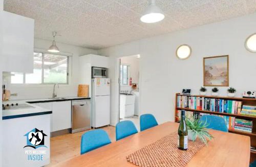 Port Elliot House | Retro Groovy Pad Pt Elliot