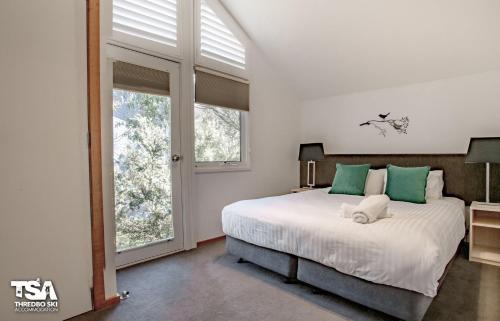 Thredbo Ski Chalet | Rileys Run