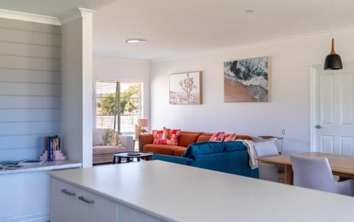 Burnside House | Rileystone