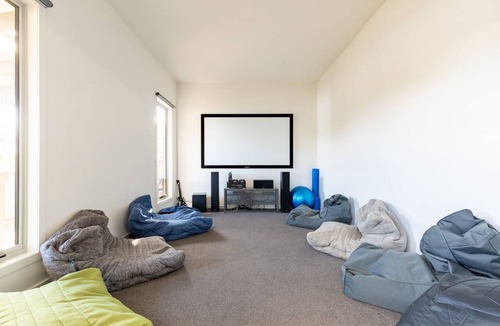 Torquay House | Rincon Holiday Home Torquay - New Modern home