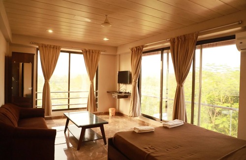Karjat Hotel | Rio Forest Resort