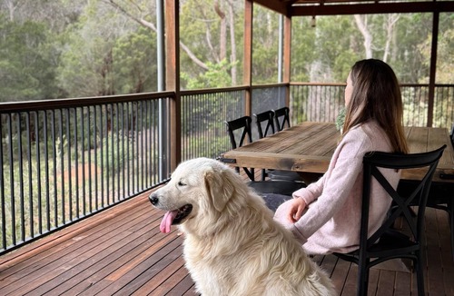 Shadforth House | Rivendell House: Spacious retreat, pet friendly
