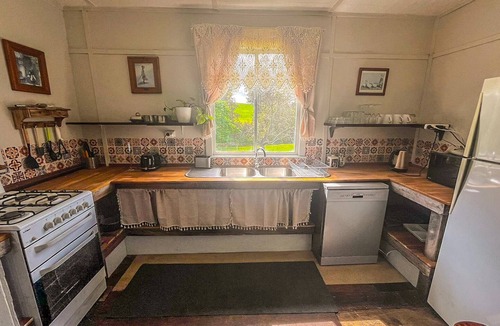 Scotsdale Cottage | River Cottage Denmark A nature escape only 7 mins from city centre!