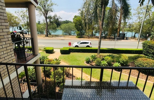 Maroochydore Apartment | River Flow Retreat - 2BR by Maroochy River & Island