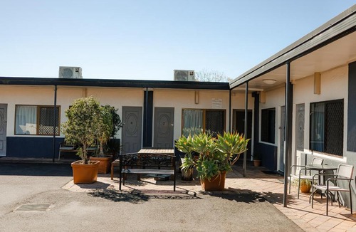 Casino Hotel | River Park Motor Inn