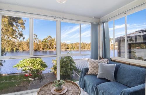 Dora Creek House | River Retreat