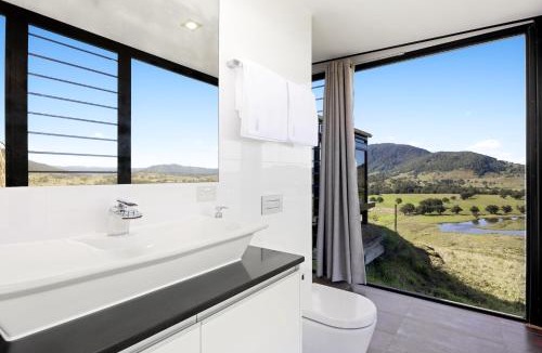 Conondale House | Riverdance At Conondale