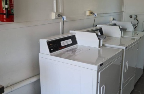 Goondiwindi RV Rental | Rivergums Caravan Park