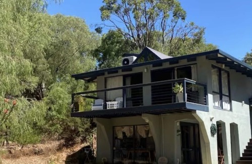 Margaret River House | Riversedge Retreat - 5 min walk into town