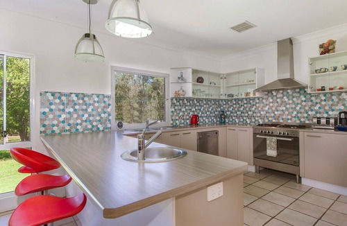 Cooroibah House | Riverside luxury in the Australian bush close to internationally famous Noosa.