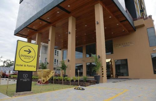 Durian Sebatang Hotel | Rivertel