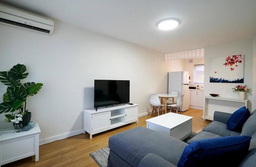 Rivervale Apartment | Rivervale Cosy Stunner sleeps 2