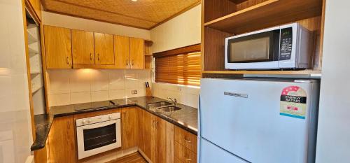 Kalbarri Apartment | Riverview Holiday Waterfront Apt 15 - 2 Storey - Kalbarri, WA