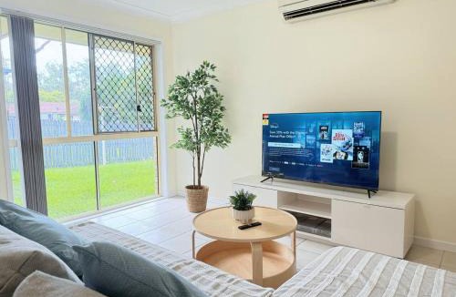 Riverview House | Riverview Modern Haven