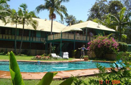 Gilston Bed & Breakfast | Riviera Bed & Breakfast