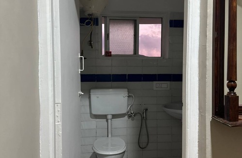 Ooty Hotel | RK White Castle