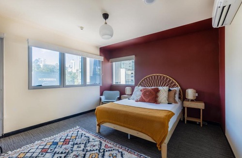 Brisbane Central Business District Hotel | Roamer Brisbane