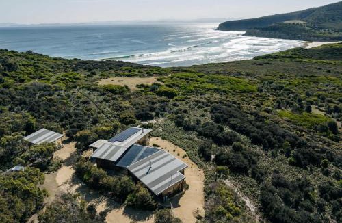 Tasman Peninsula House | Roaring Beach House