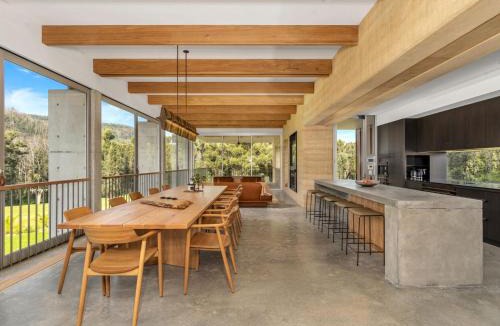 Budgong House | Robinsons Run The ultimate luxury country retreat