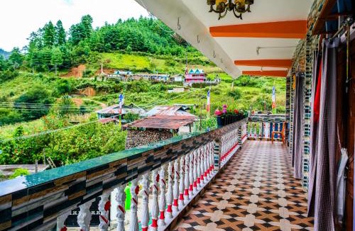 Bomdila House | Rock Sange Homestay Dirang