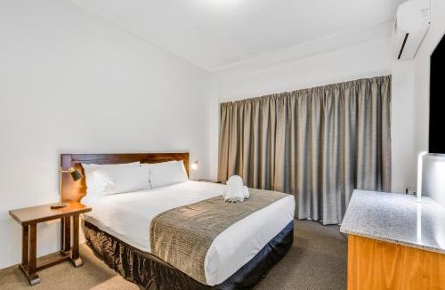 Rockhampton Hotel | Rockhampton Riverside Central Hotel Official