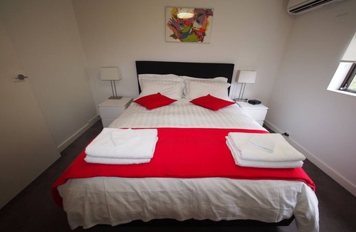 South Yarra Apartment | Rockmans South Yarra is a Boutique style apartment