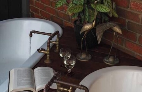 Warrnambool House | Romantic getaway in Victoria - Outdoor cinema - baths - fire