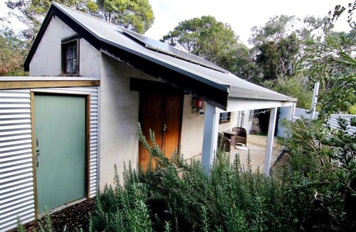 Nelson House | Romantic Vacation Rental for a Couples' Getaway in Nelson, Victoria, Australia