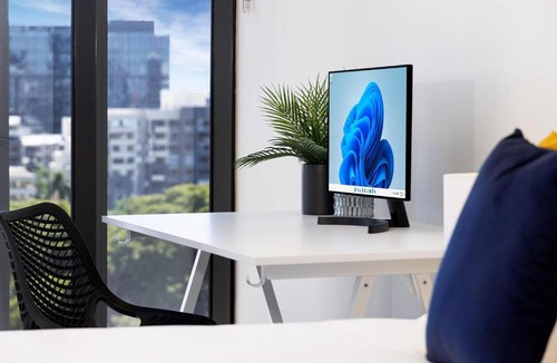 Brisbane Central Business District Apartment | Rooftop Pool Stunning Apartment Queen Street
