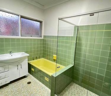 Epping House | Room 91