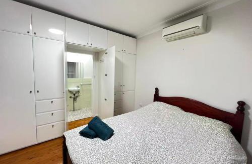Epping House | Room 93