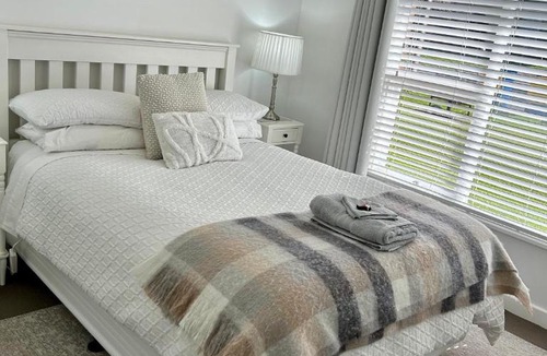 Mount Gambier Apartment | Rosa's Apartment
