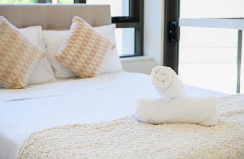 Rosebery Apartment | Rosebery Spacious 2Br Apt Near CBD Free Parking