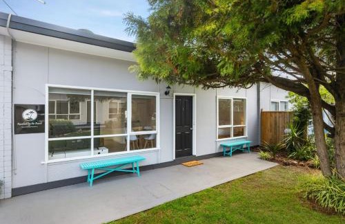 Capel Sound Apartment | Rosebud by the Beach Coastal Cottage 1