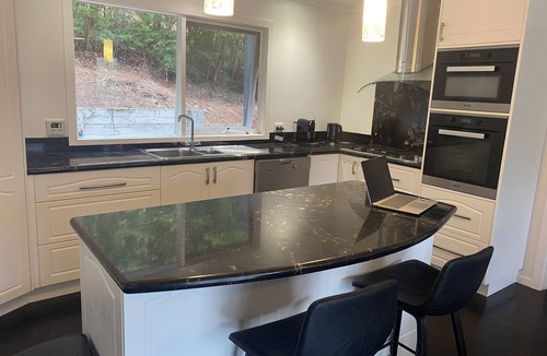 Warburton House | Roseleigh in Warburton