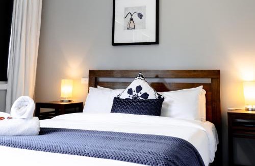 Hepburn House | Rosella