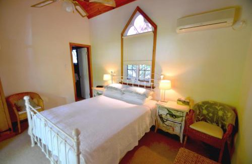 Mosman Park Bed & Breakfast | RoseMoore Bed & Breakfast