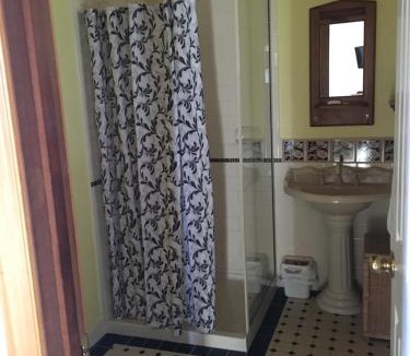 Mosman Park Bed & Breakfast | RoseMoore Bed & Breakfast