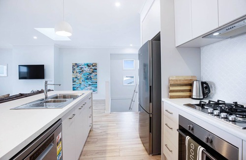Hayborough House | Rosetta Rise, Bright Roomy Home with Ocean Views