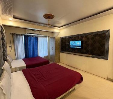 Matheran Hotel | Roshan Residency